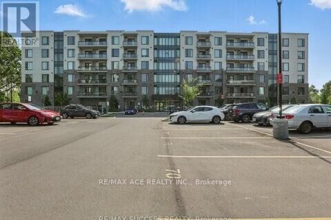 Property Photo: 103 Roger Street 601 ON N2J 0G1