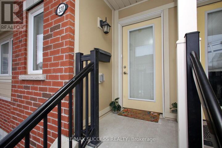 Property Photo:  250 Sunny Meadow Boulevard 320  ON L6R 3Y7 