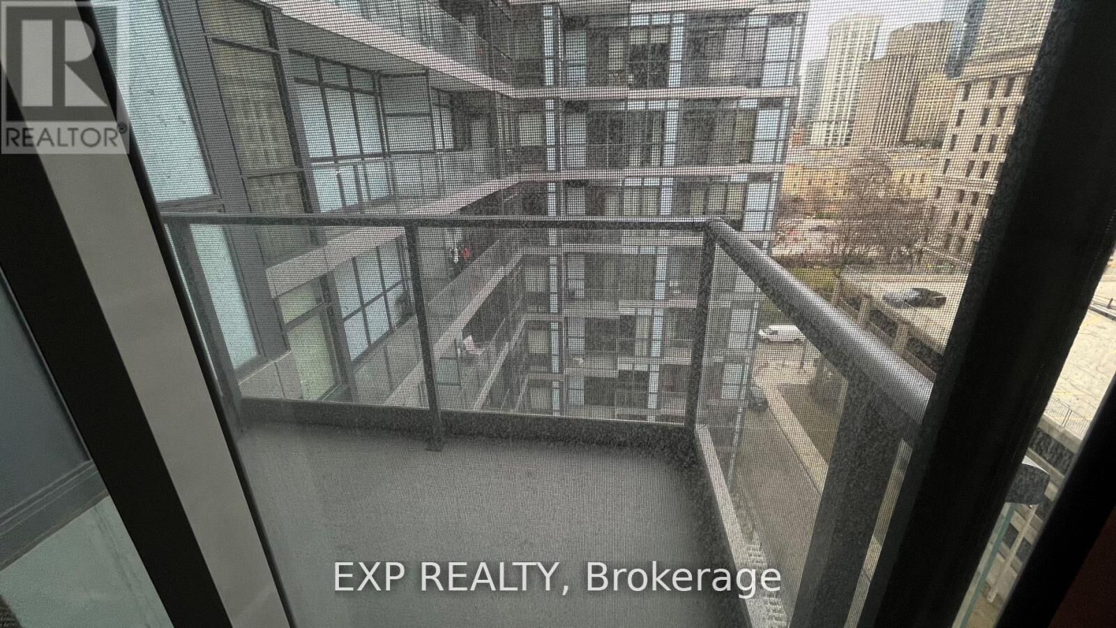 Property Photo: 210 Simcoe Street 902 ON M5T 2W5