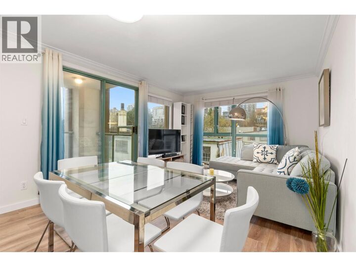 Property Photo: 907 Beach Avenue 506 BC V6Z 2R3