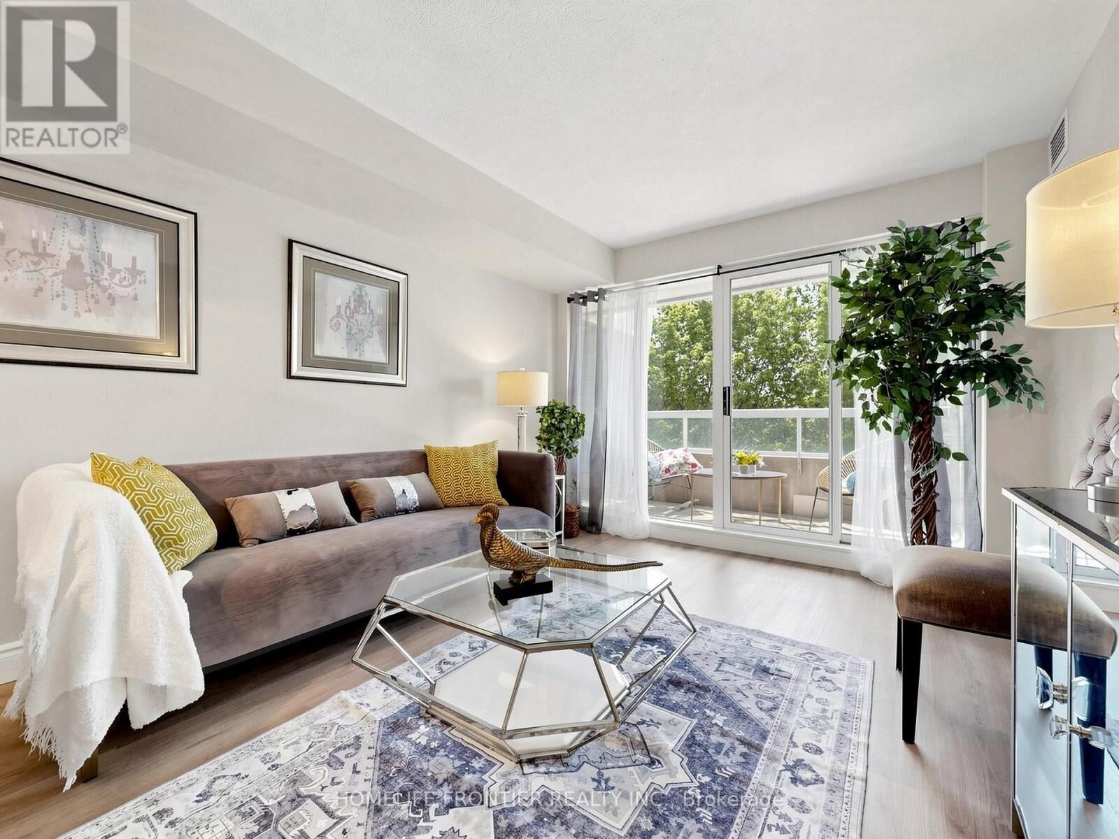 Property Photo: 5 Emerald Lane 310 ON L4J 8P7