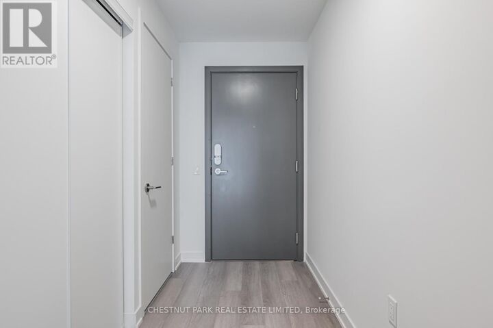 Property Photo:  9 Tecumseth Street 1102  ON M5V 0S5 