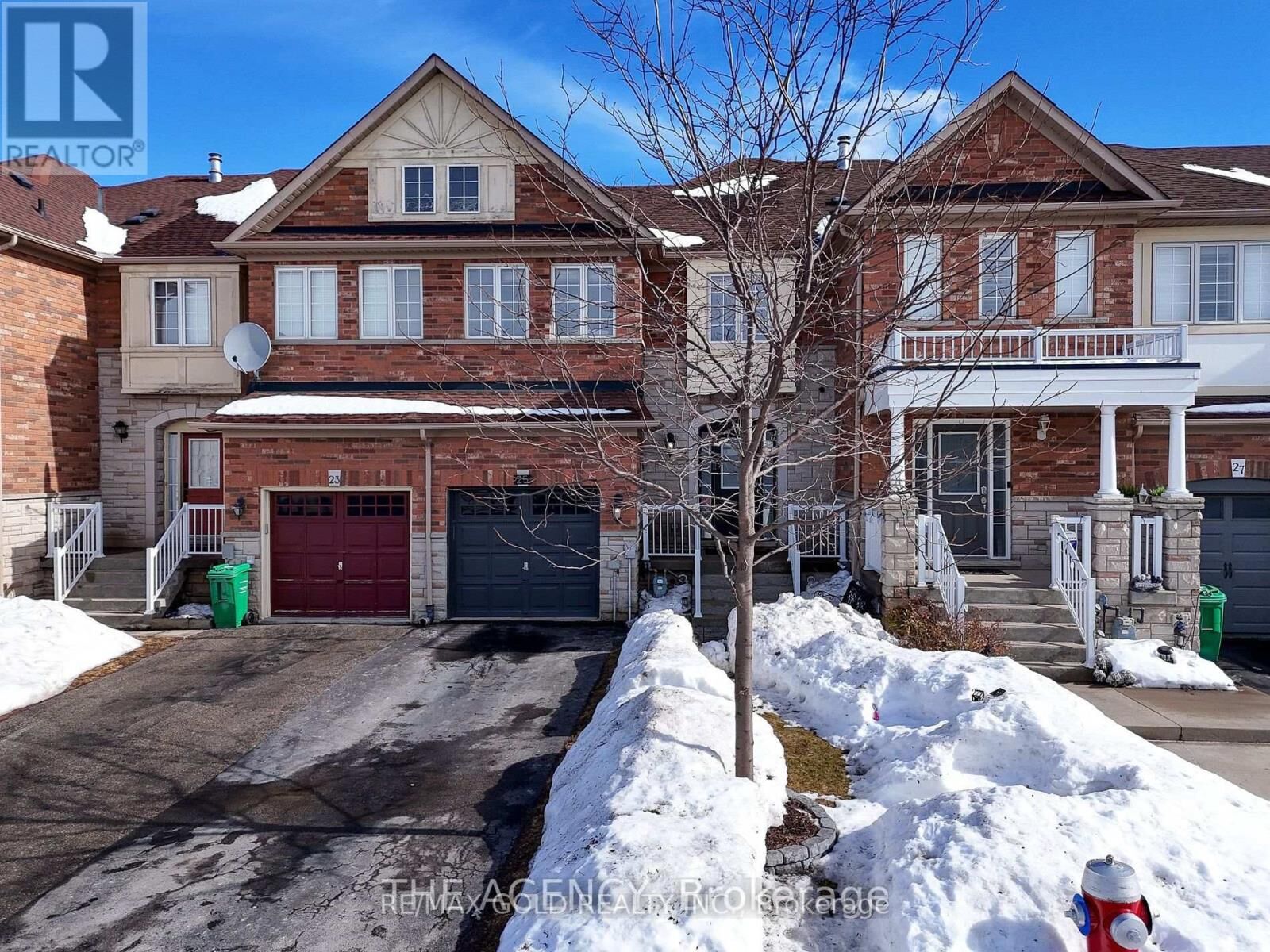 Property Photo:  25 Summitridge Court  ON L6P 2E5 