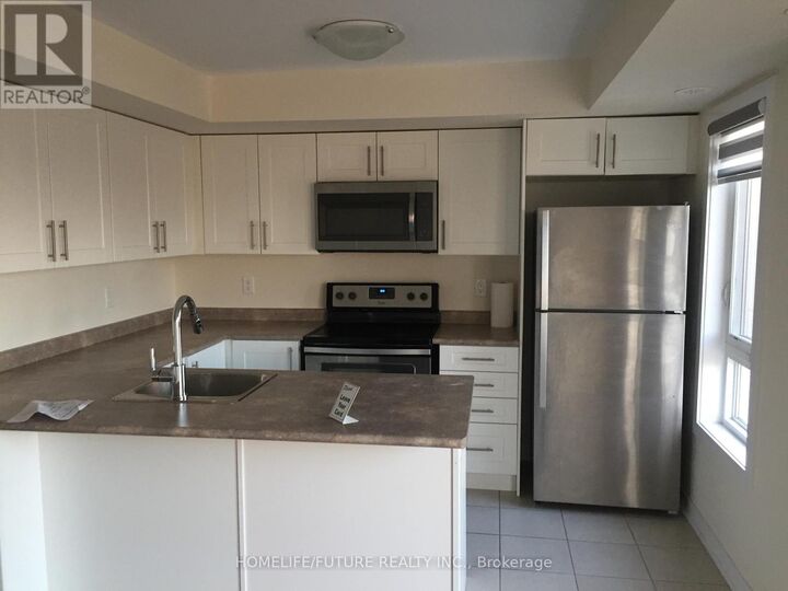 Property Photo:  50 Dunsheath Way 615  ON L6B 1N3 