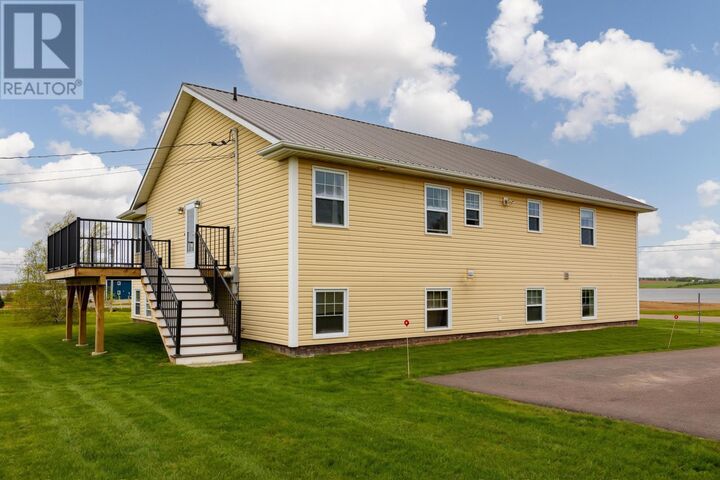 Property Photo:  319 Birkallum Drive  PE C1B 0T8 
