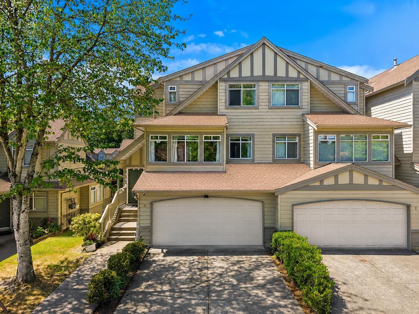 Property Photo:  10238 155A Street 3  BC V3R 0V8 