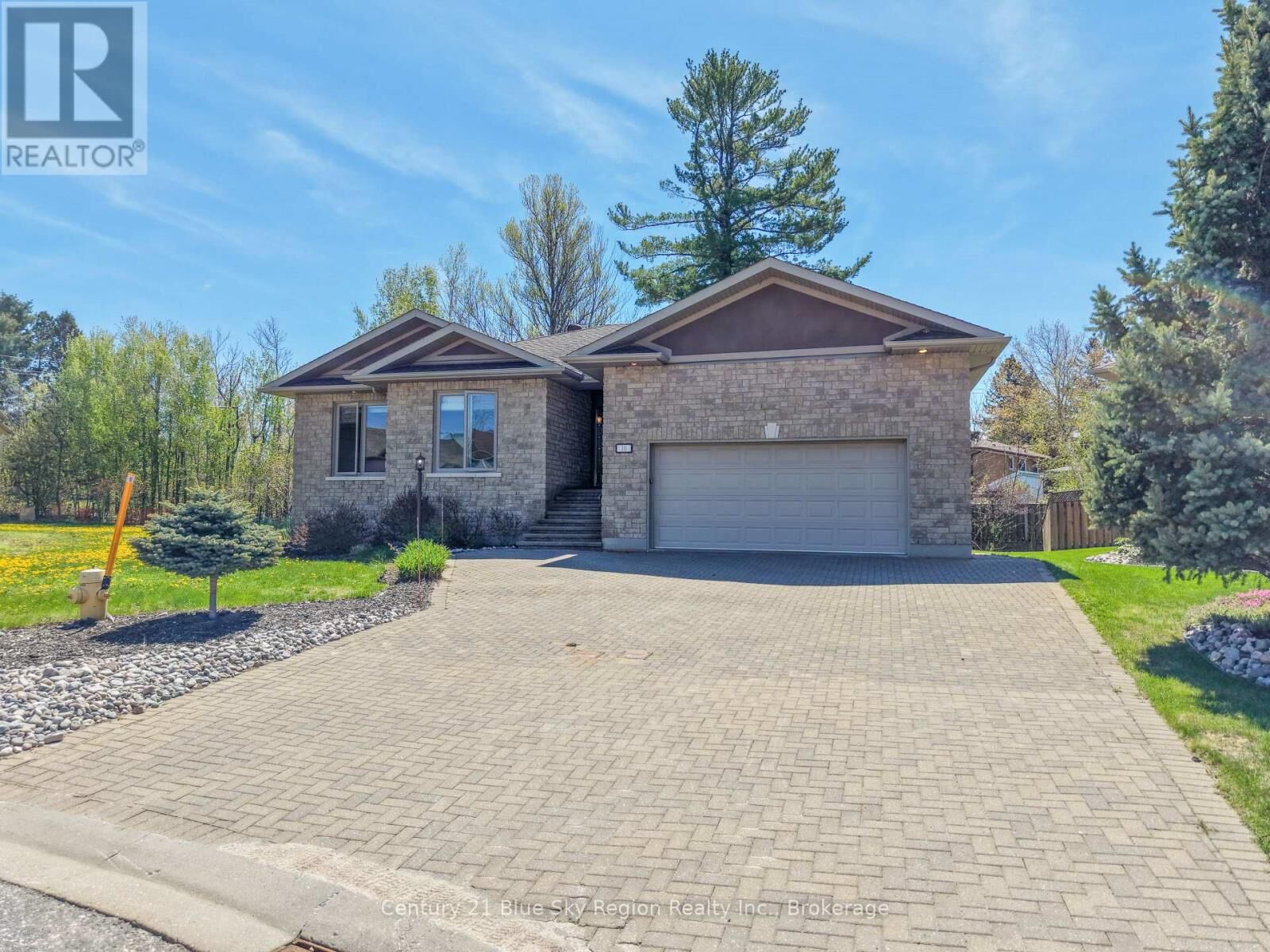 Photo de la propriété:  10 Linden Lane  ON P1B 0A1 