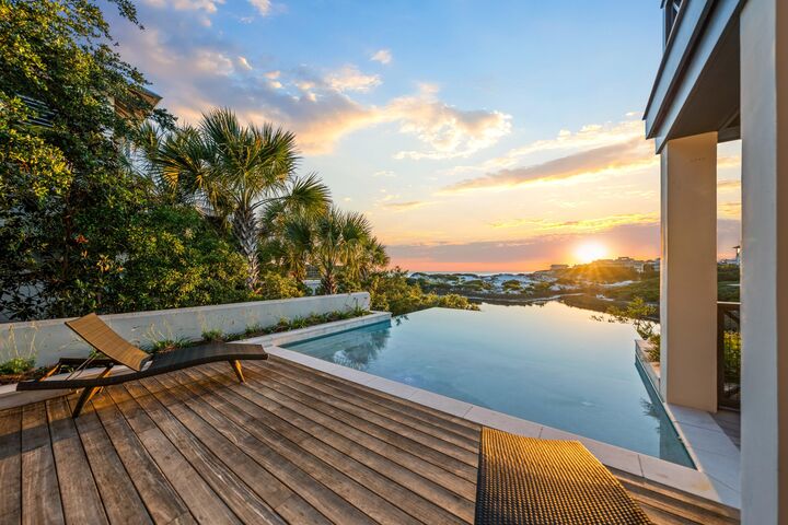 Property Photo: 54 Tortola Lane FL 32459