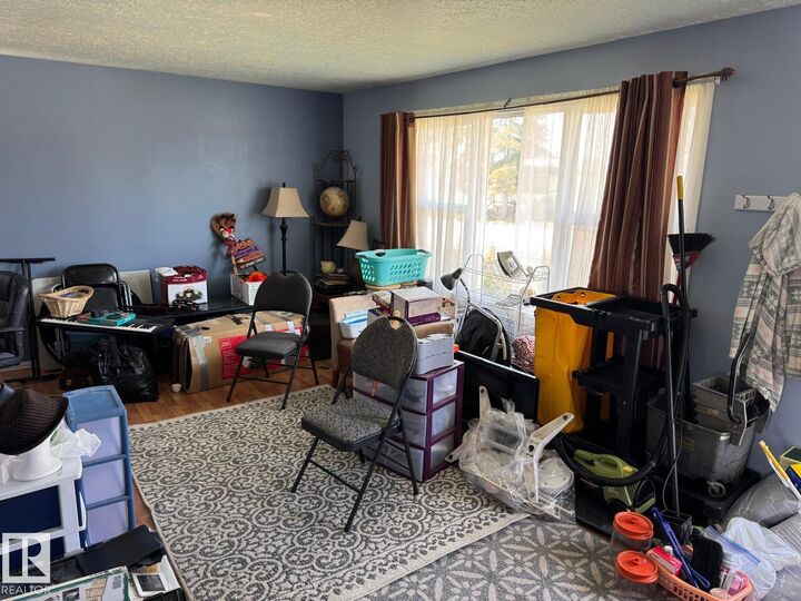 Property Photo: 4907 51 Avenue AB T0E 0T0