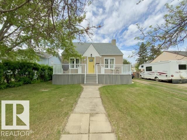 Property Photo:  3906 53A Street  AB T9A 1R8 
