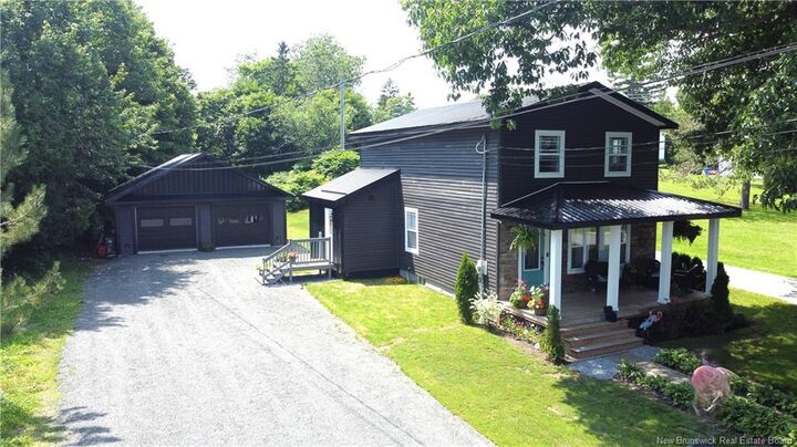 Property Photo:  184 Brunswick Street  NB E5C 3S2 