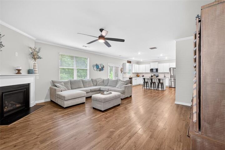 Property Photo:  320 Barnwood Lane  GA 30534 
