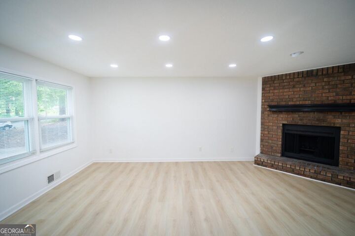 Property Photo:  3091 Beaver Drive  GA 30135 