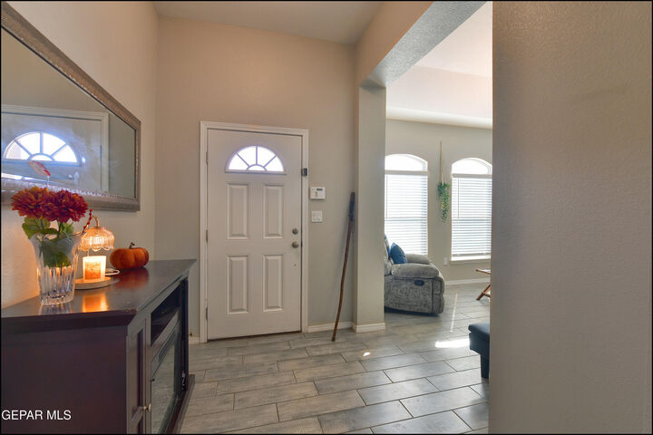 Property Photo:  477 Deserts Drive  TX 79927 