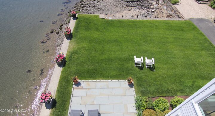 Property Photo:  633 Steamboat Road 5  CT 06830 