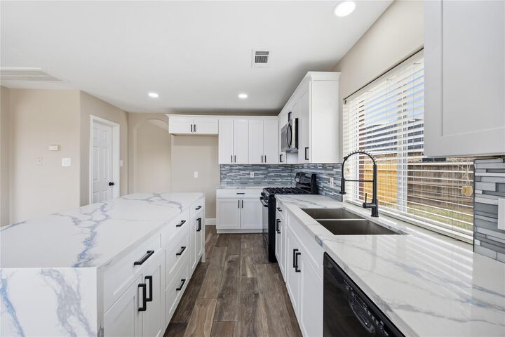 Property Photo: 3522 Pecan Mill Drive TX 77498