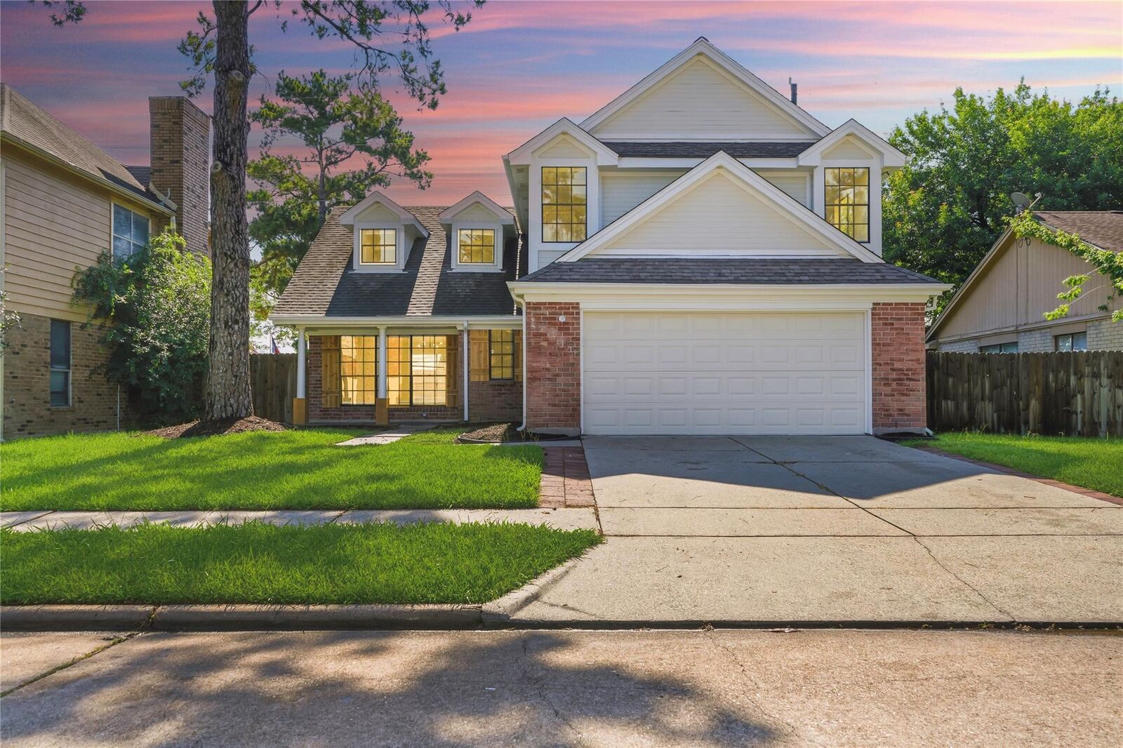 Property Photo: 12346 Misty Laurel Drive TX 77014