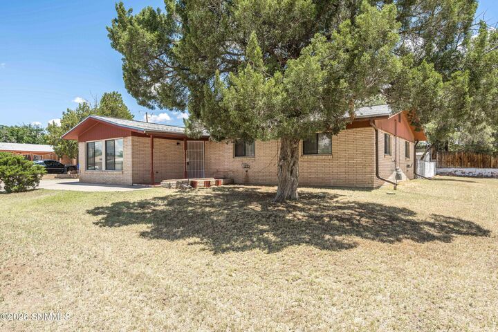 Property Photo:  2045 Gladys Drive  NM 88001 