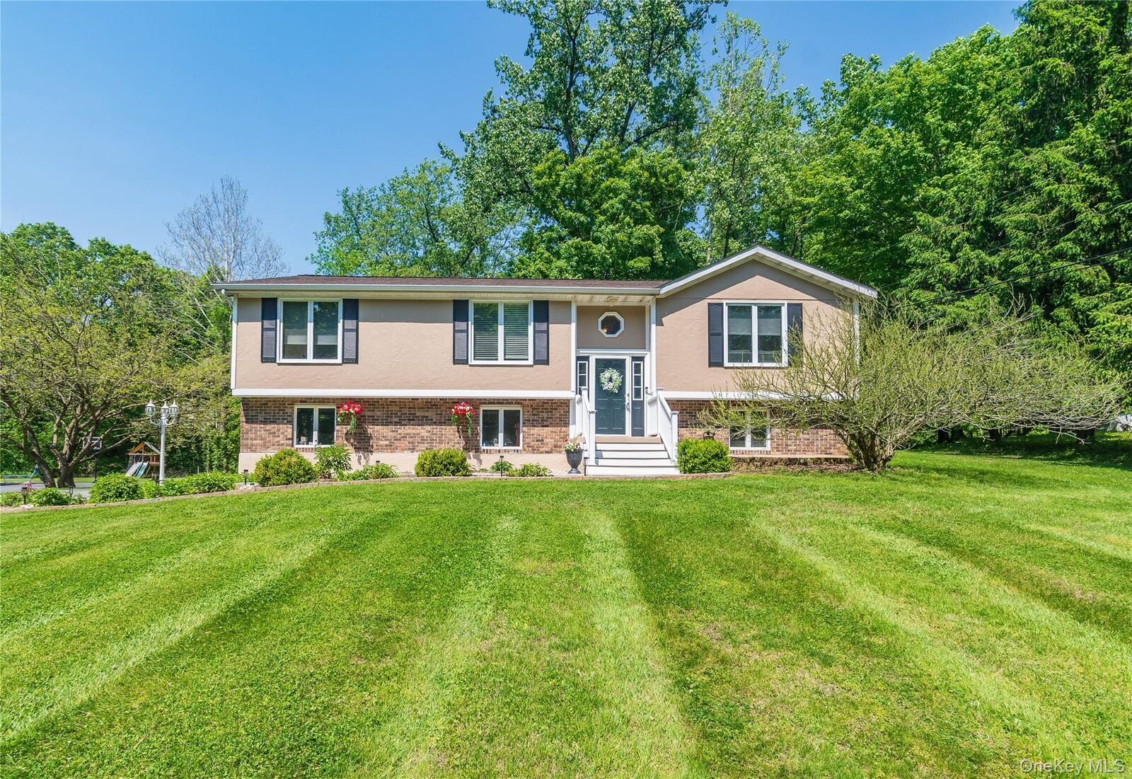 Property Photo: 85 Bellevue Road NY 12528