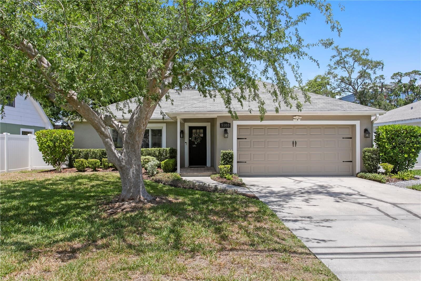 Property Photo: 5103 W Cleveland Street FL 33609