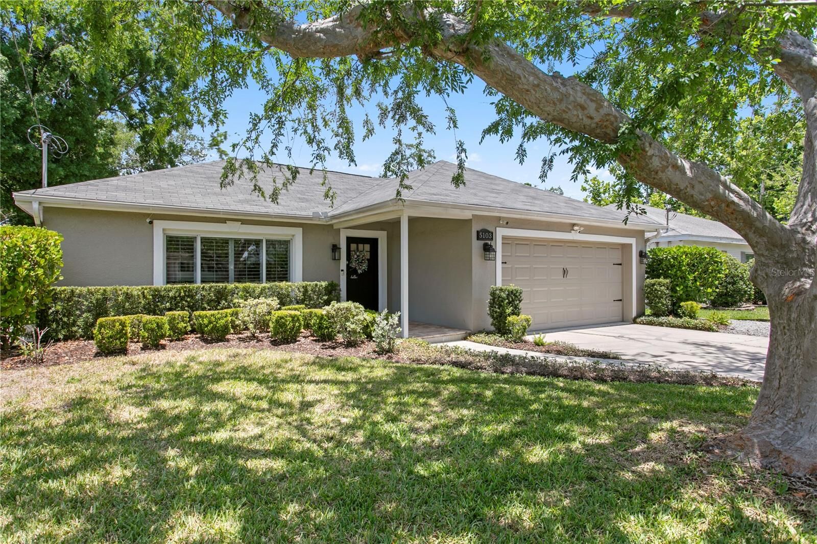 Property Photo:  5103 W Cleveland Street  FL 33609 