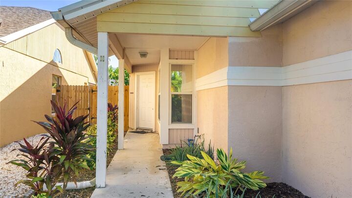 Property Photo: 4537 S Lockwood Ridge Road FL 34231