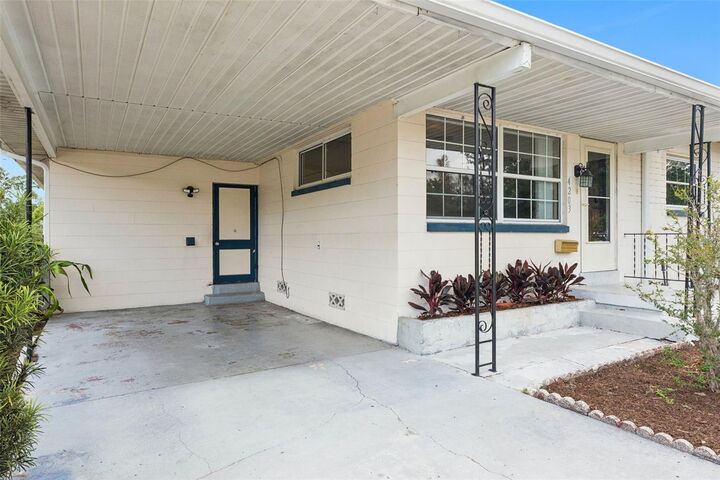 Property Photo:  4203 Kildaire Avenue  FL 32812 