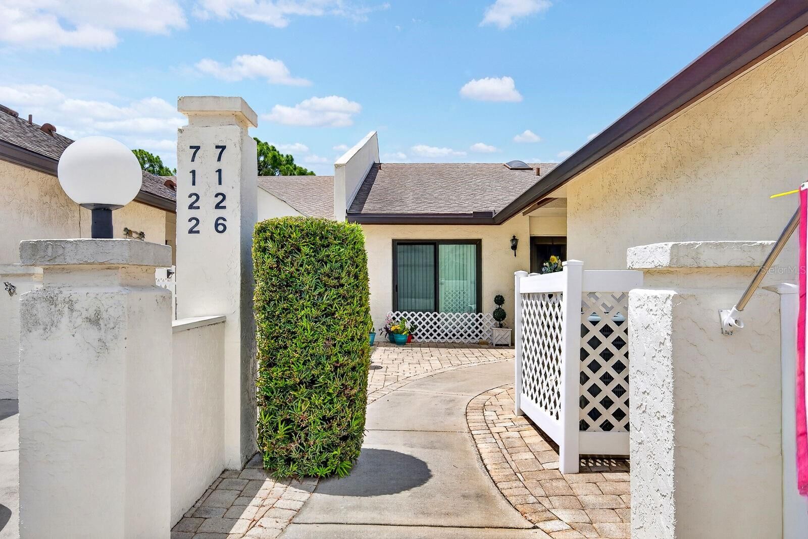 Property Photo: 7126 28th Avenue Drive W 2250 FL 34209