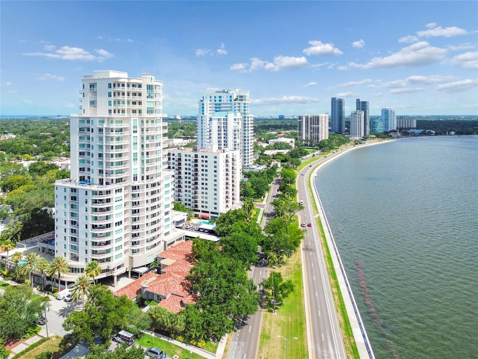 Property Photo:  3507 Bayshore Boulevard 701  FL 33629 