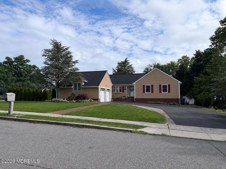 Property Photo: 991 Mulberry Place NJ 08753