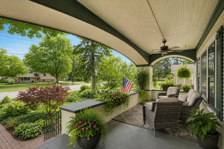 Property Photo:  256 Center Road  IL 60423 