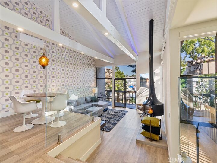 Property Photo:  6207 Marina Pacifica N  CA 90803 