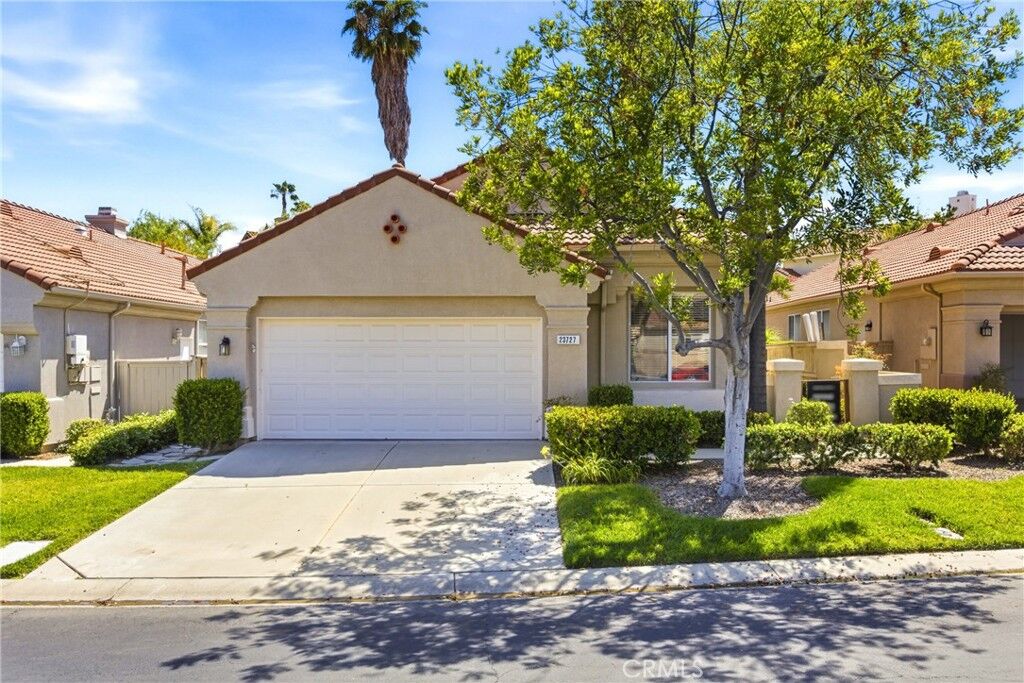 Property Photo:  23727 Corte Andar  CA 92562 