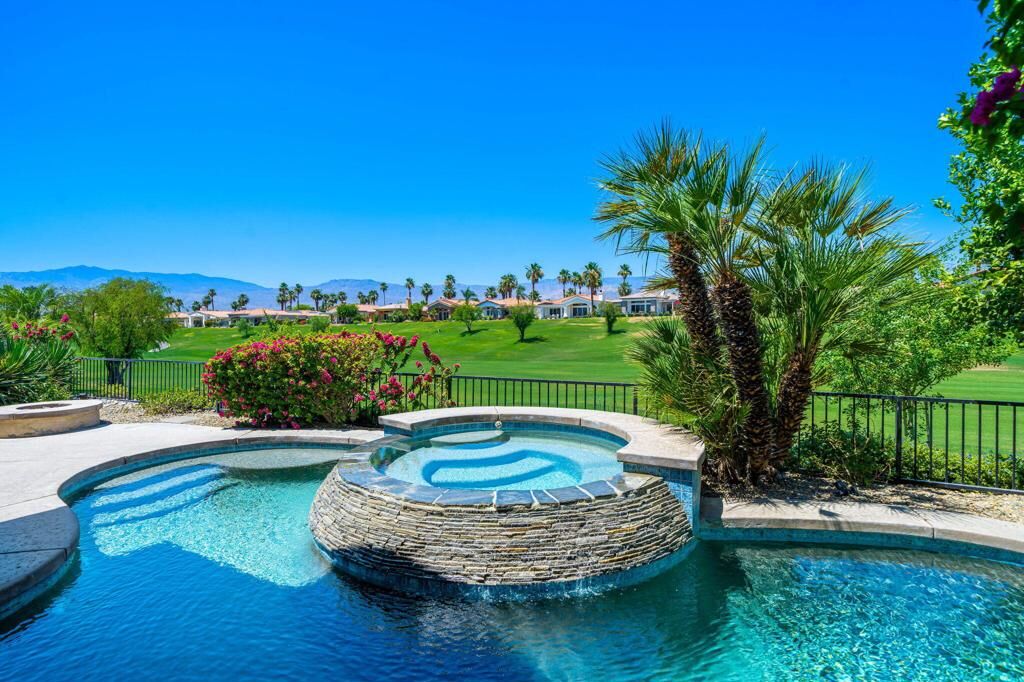 Property Photo:  371 Tomahawk Drive  CA 92211 