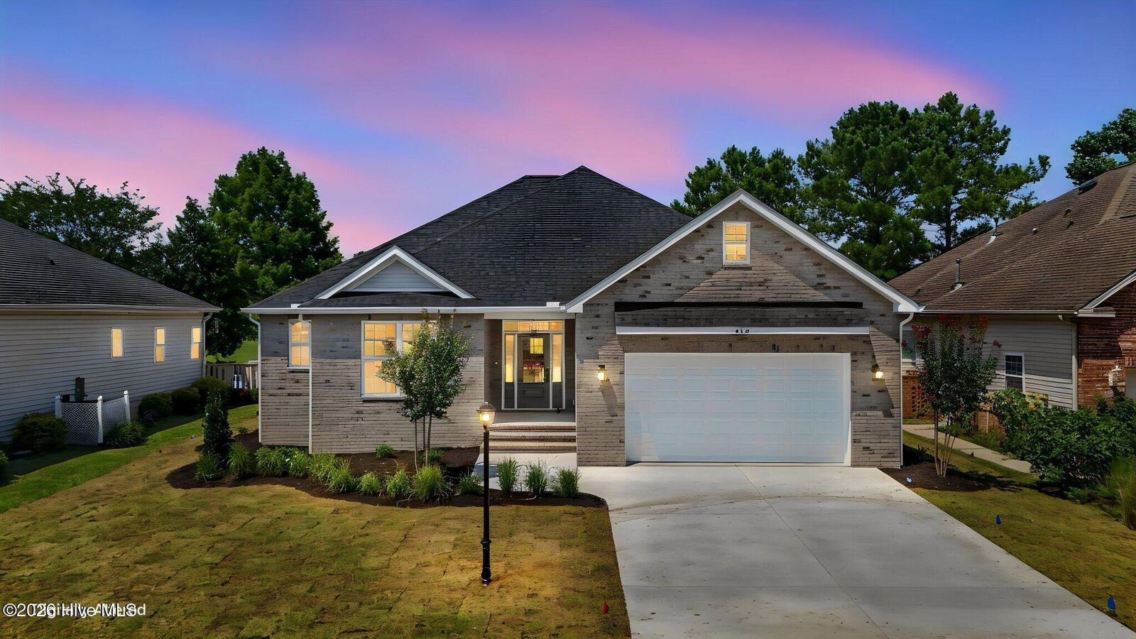Property Photo:  216 Ravennaside Drive NW  NC 28467 