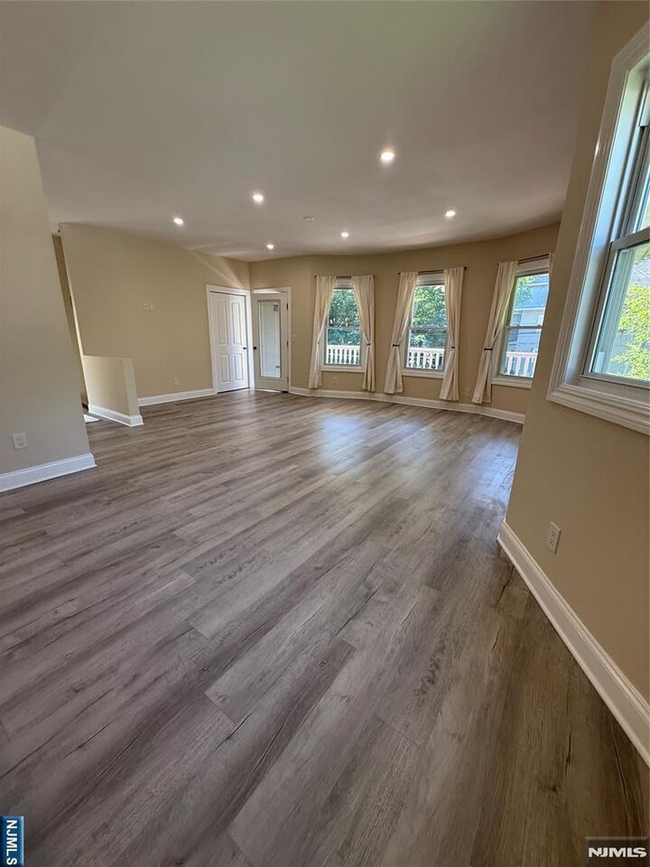 Property Photo: 43 Boyce Place 2 NJ 07450