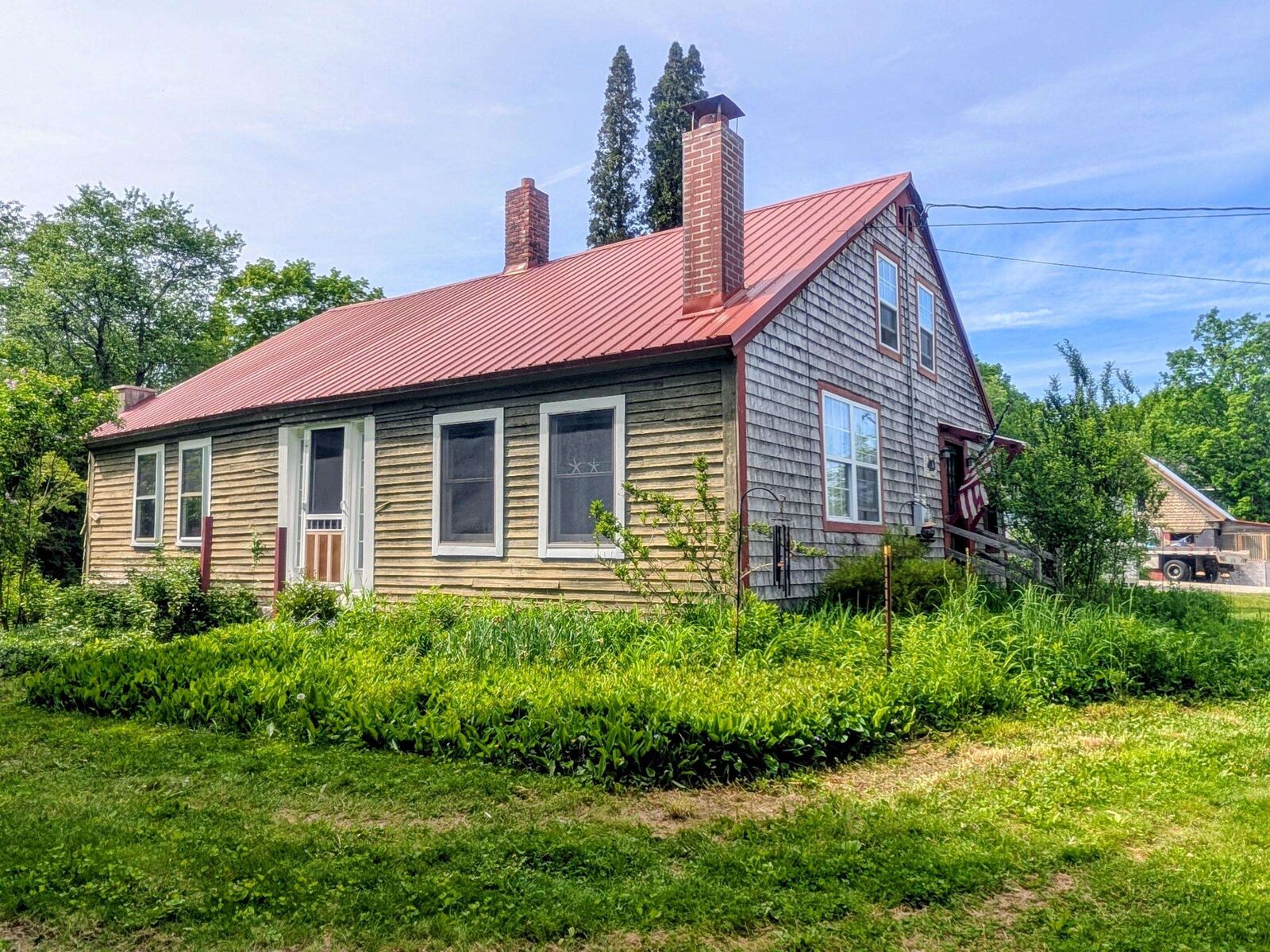 Property Photo: 40 Old Deerfield Road NH 03034