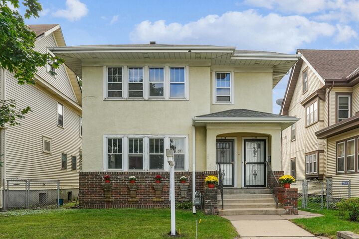 Property Photo:  1186 Marshall Avenue  MN 55104 