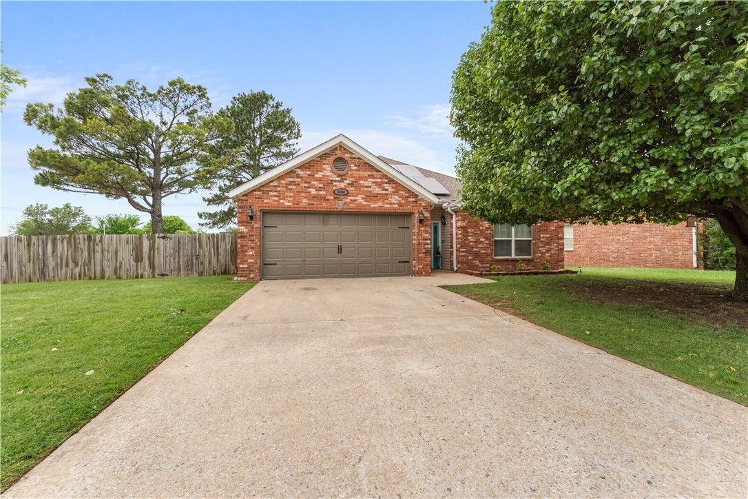 Property Photo:  3280 Grainger Circle  AR 72764 