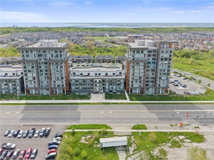 Property Photo:  450 Dundas Street E 417  ON L0R 2H4 