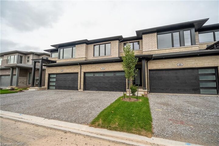 Property Photo: 4552 Portage Road ON L2E 6A8