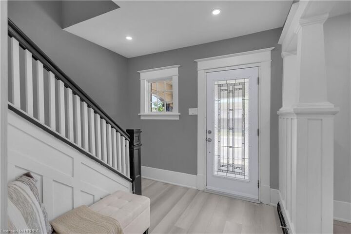 Property Photo: 378 Norfolk Street N ON N3Y 3P5