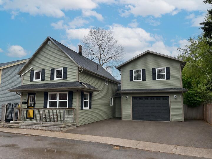 Property Photo:  19 Spring Street  PE C1A 3V2 