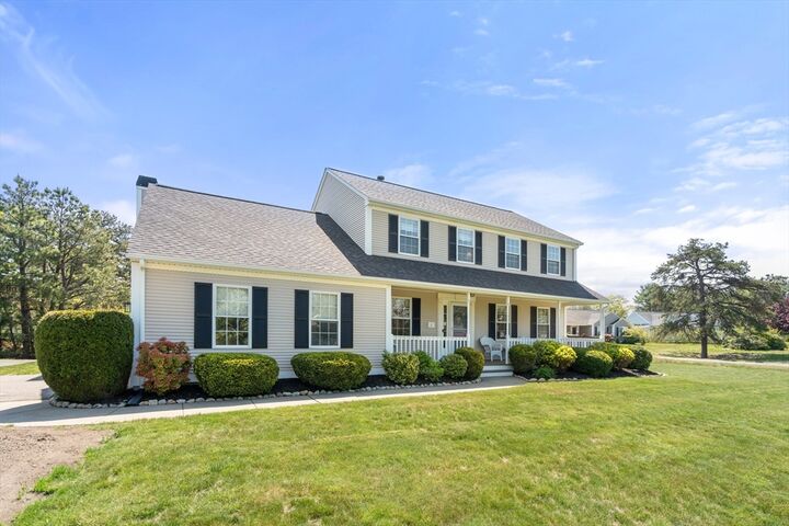Property Photo: 1 Lynne Cir MA 02360