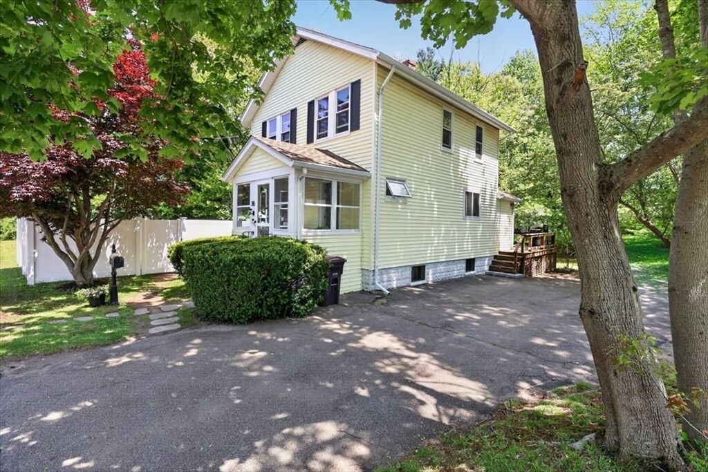 Property Photo:  116 Thicket St  MA 02190 