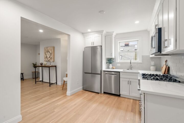 Property Photo:  85 School Street 2  MA 02129 