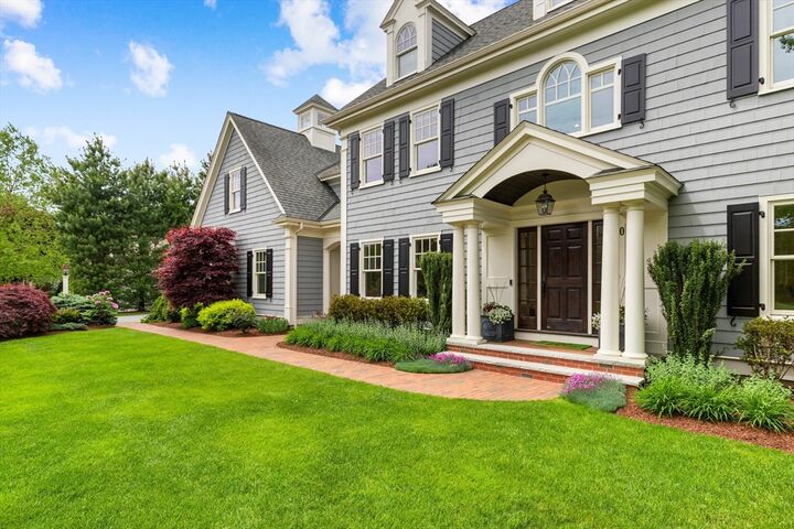 Property Photo:  10 Victory Garden Way  MA 02420 