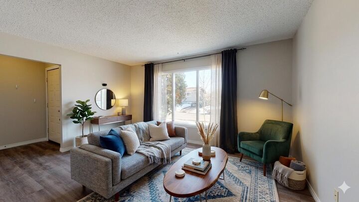 Property Photo: 9316 70A Avenue AB T8V 6C9
