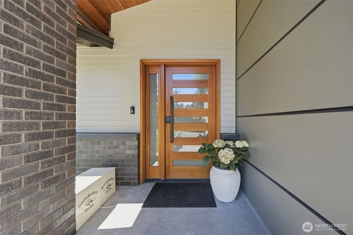 Property Photo: 14022 Meridian Avenue S WA 98208