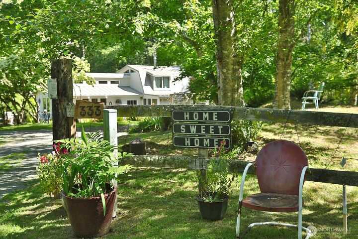 Property Photo:  333  Whitewebs Lane  WA 98253 